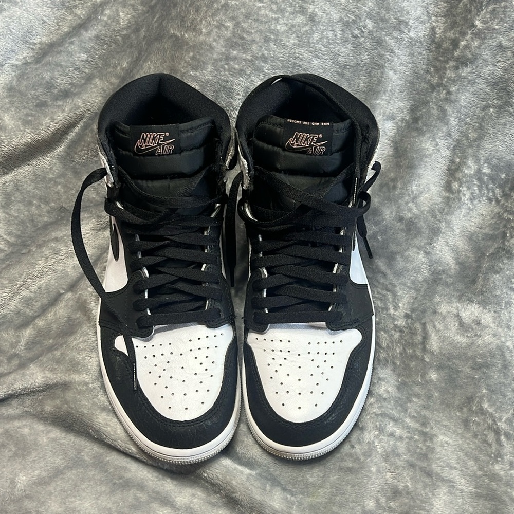 JORDAN 1 RETRO HIGH OG 'STAGE HAZE